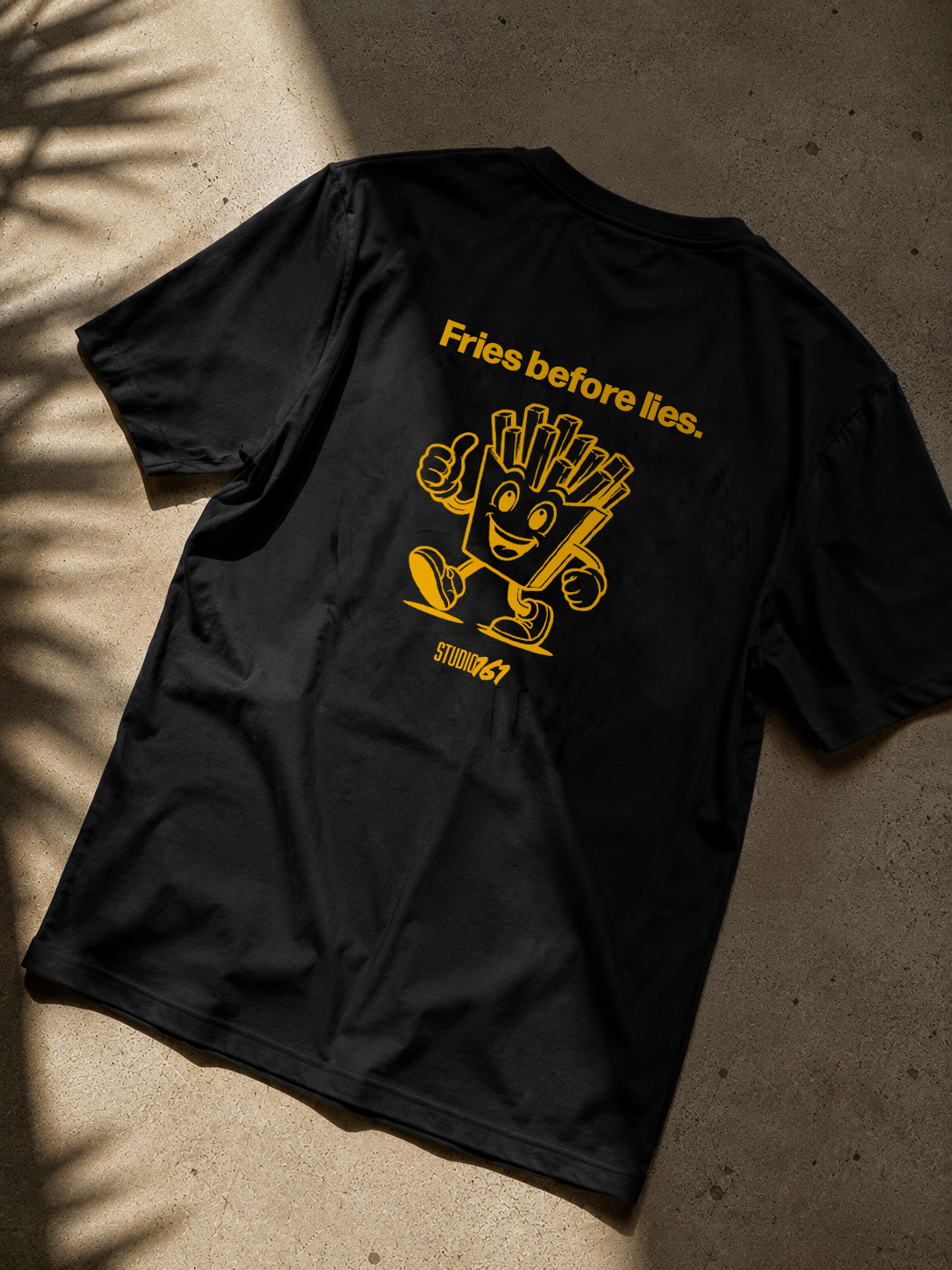 Fries before lies - Oversized T-Shirt